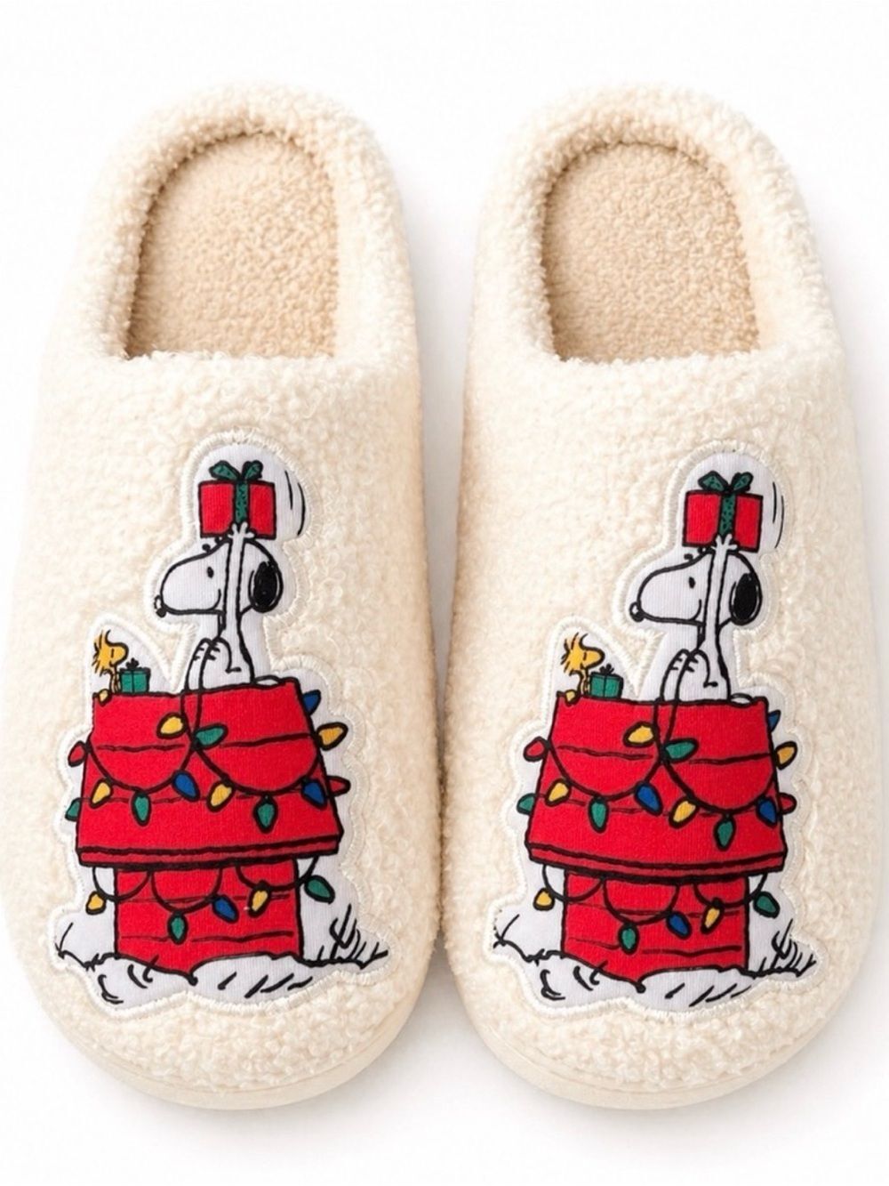 Peanuts Cream Cozy Slipper size 6/7